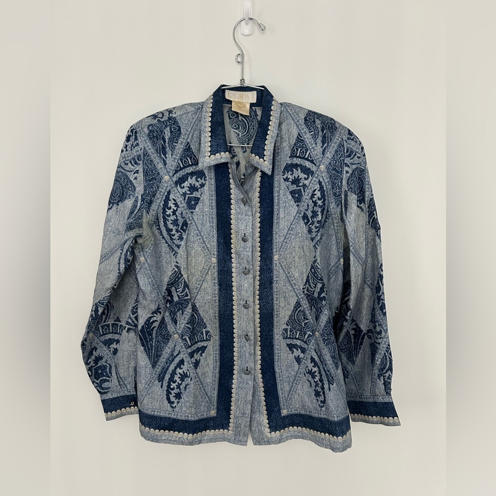 Escada 100% silk button down blouse